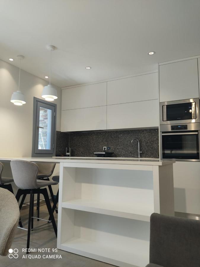 Blue Rose Luxury And Comfort Apartment At The Centre Of プレベザ エクステリア 写真